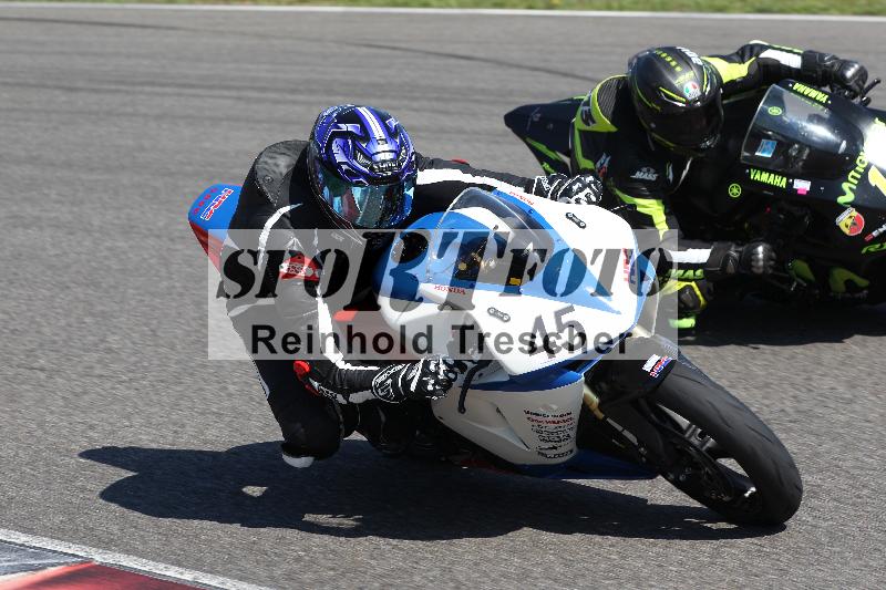 Archiv-2022/57 29.08.2022 Plüss Moto Sport ADR/Freies Fahren/45